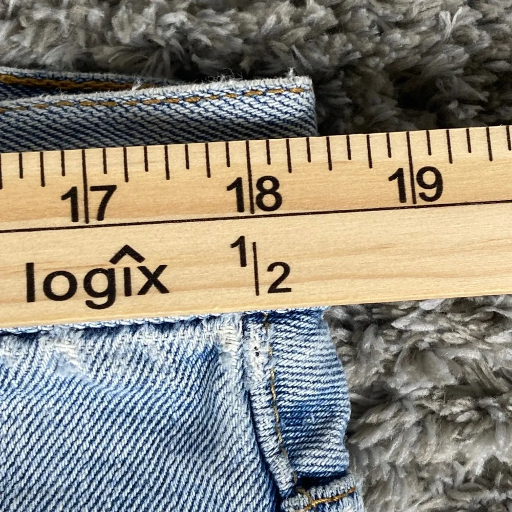 Vintage Levis 505 Jeans Men 38x30 Blue Denim Regular Fit Straight Leg Cotton Y2k